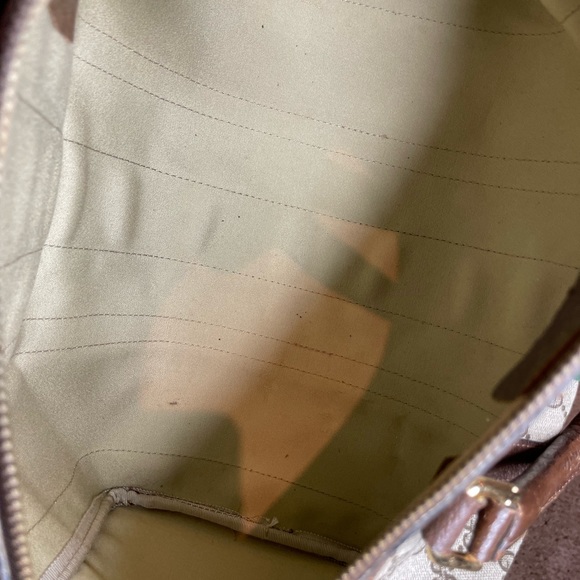 Gucci Vintage Duffle Bag - Picture 9 of 16